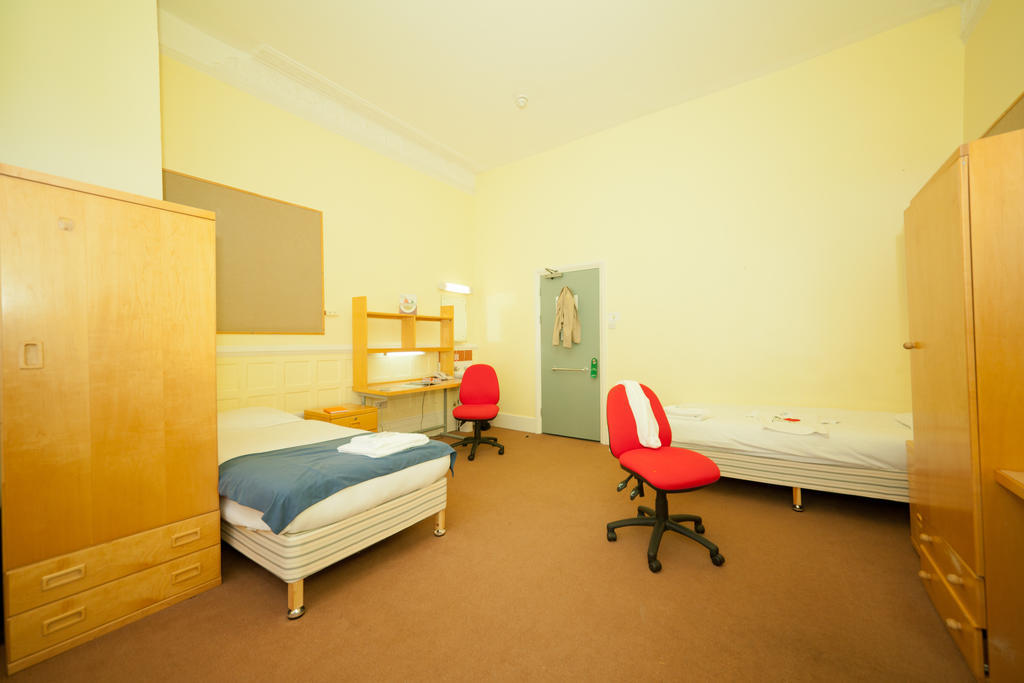 Evelyn Gardens Hostel Londra Cameră foto