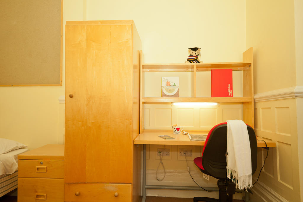 Evelyn Gardens Hostel Londra Cameră foto