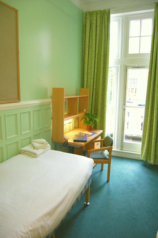 Evelyn Gardens Hostel Londra Cameră foto