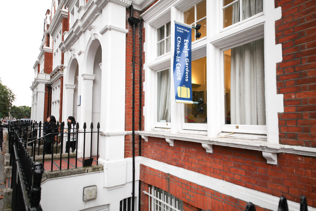 Evelyn Gardens Hostel Londra Exterior foto
